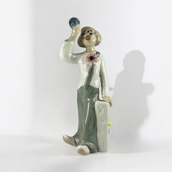 VTG Cascades Porcelanas Clown Figurine 7" Painted Porcelain Handmade in Spain